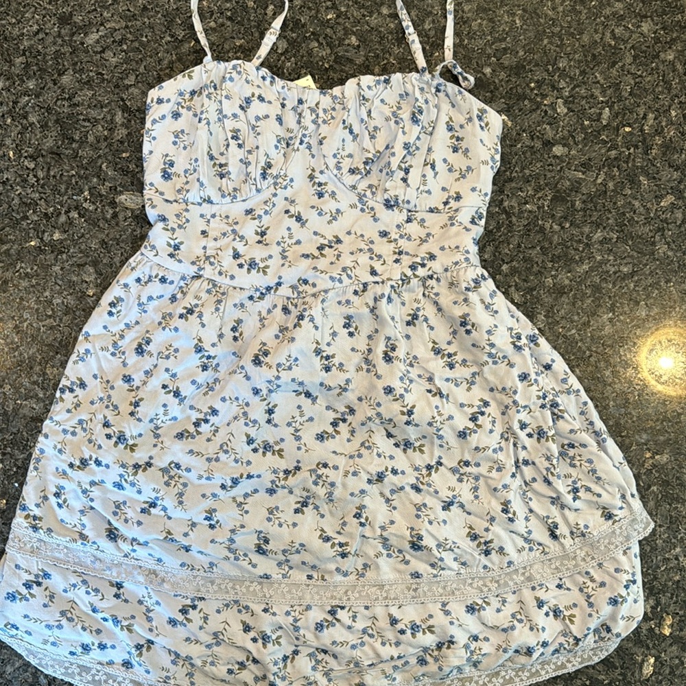 Hollister Women’s Flowered Dress